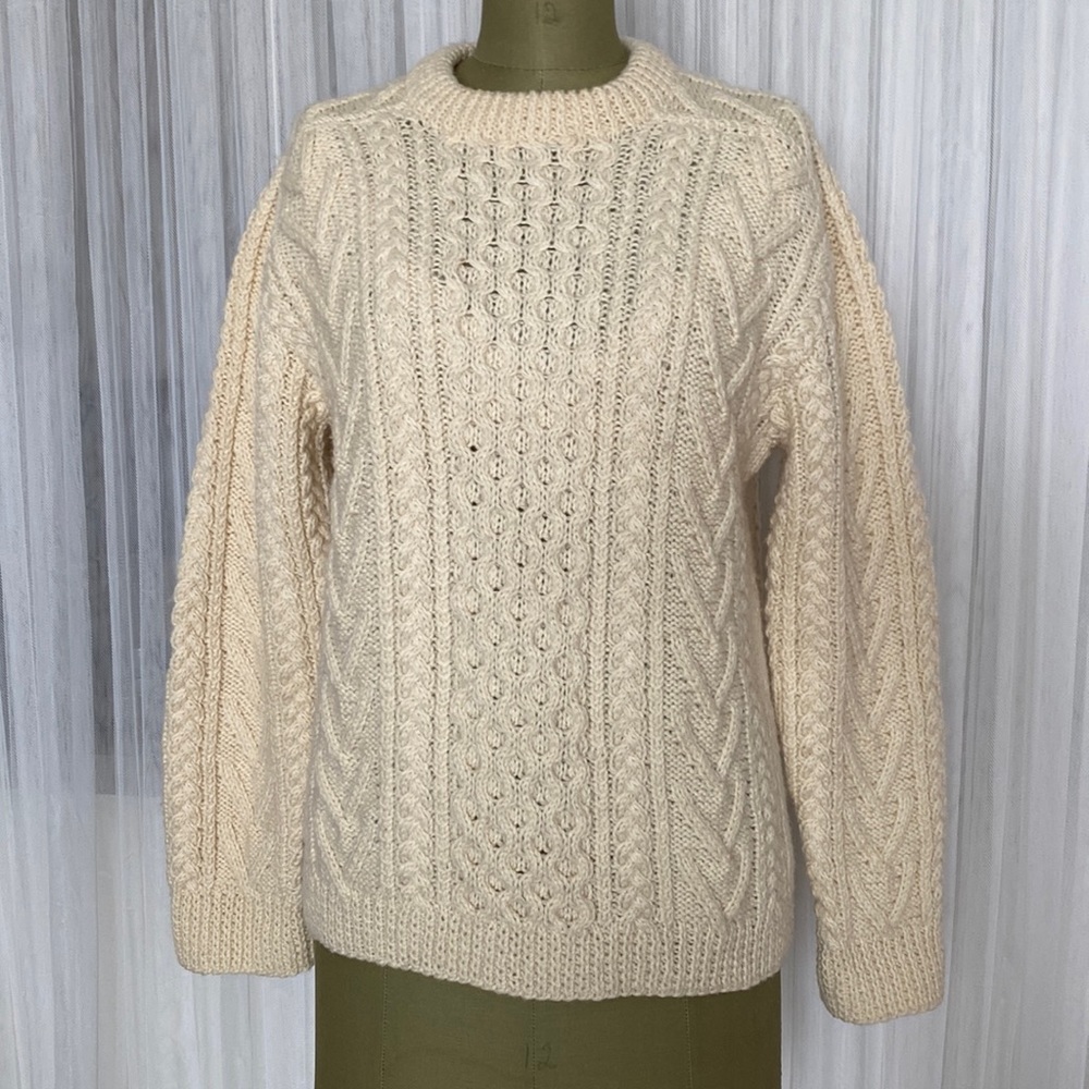REDUCED!! Vintage Gaeltarra Handknit sweater